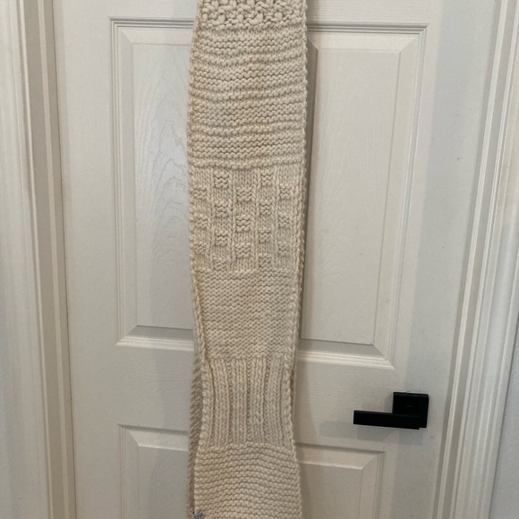 Shit that I knit Trowbridge Scarf White Lie Cream - Picture 6 of 12